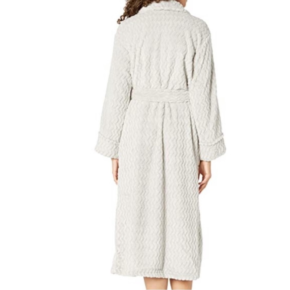 Natori Plush Geo Robe One Size - image 2